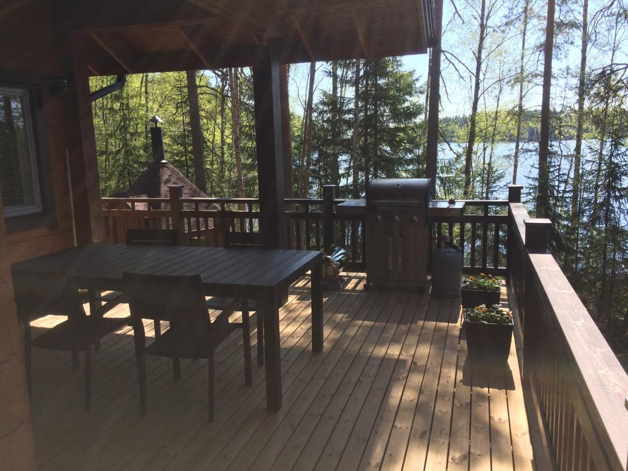 Villa Hyvoelaen Moekit Ähtäri Exterior foto